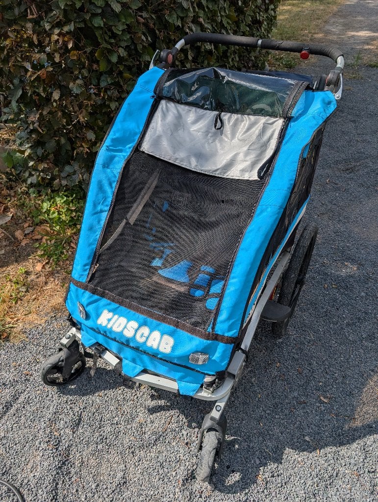 2 remorques à vélo pour enfants + coque pour bébé, 40 à 60 kg, Utilisé, Suspension, Remorque pour enfant