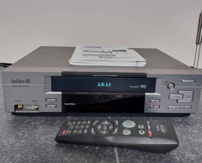 Akai VS-J218 VHS Video Recorder, Ophalen of Verzenden, Gebruikt, VHS-speler of -recorder
