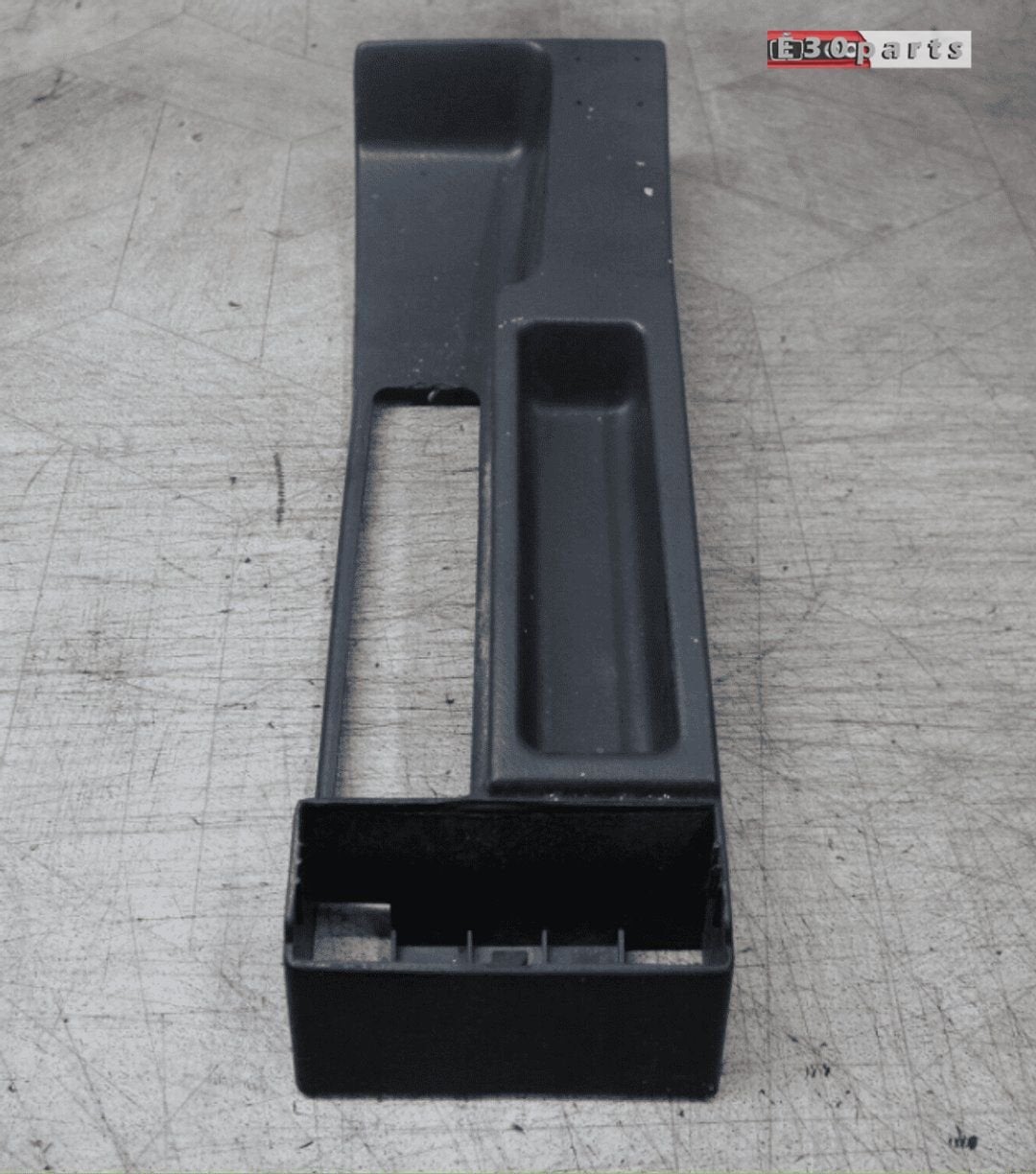 Midden console handrem antraciet BMW 3 serie E30 51161884246, -, Origine de la pièce connue, Utilisé, -