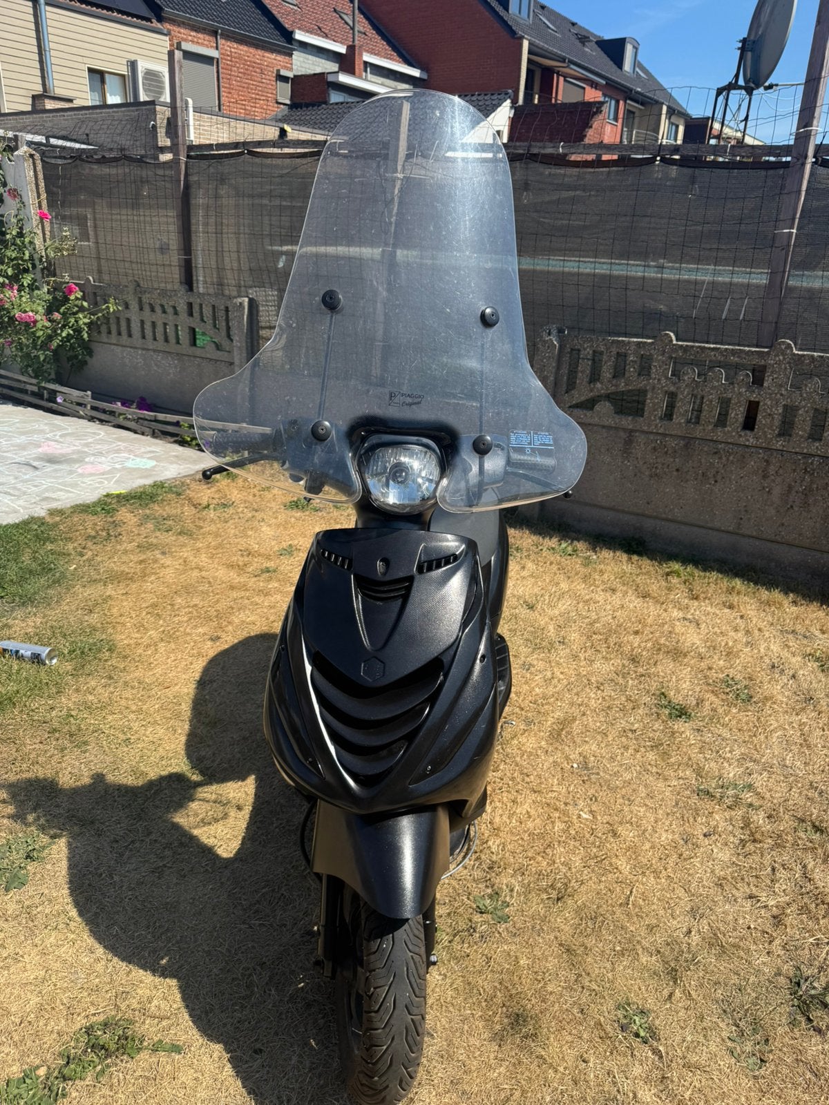 Piaggio zip a klasse met alle papieren, Fietsen en Brommers, Ophalen, Zo goed als nieuw, Zip