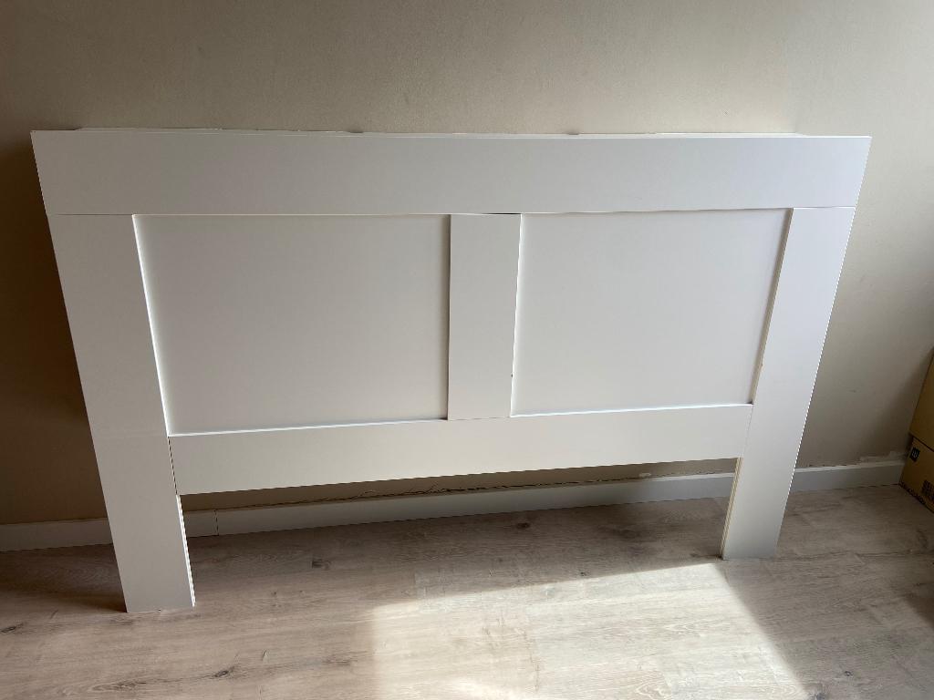 BRIMNES  hoofdbord / achterwand bed 160 cm, Huis en Inrichting, Slaapkamer | Bedden, Ophalen, Wit, 190 cm of minder, Zo goed als nieuw