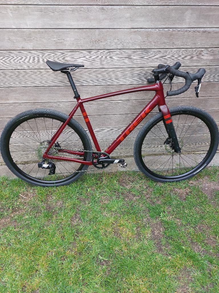 Trek checkpoint elektronisch geschakeld - nieuwstaat (0km) !, 28 inch, 10 tot 15 versnellingen, Heren, 57 tot 61 cm