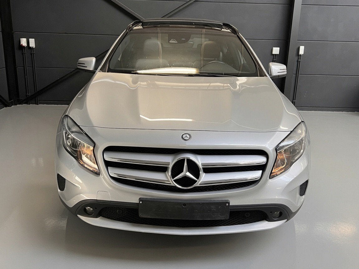 Mercedes GLA250 Automaat, bj2016, 124.000km, Pano-dak, Auto's, Automaat, Leder en Stof, Bedrijf, 5 zetels