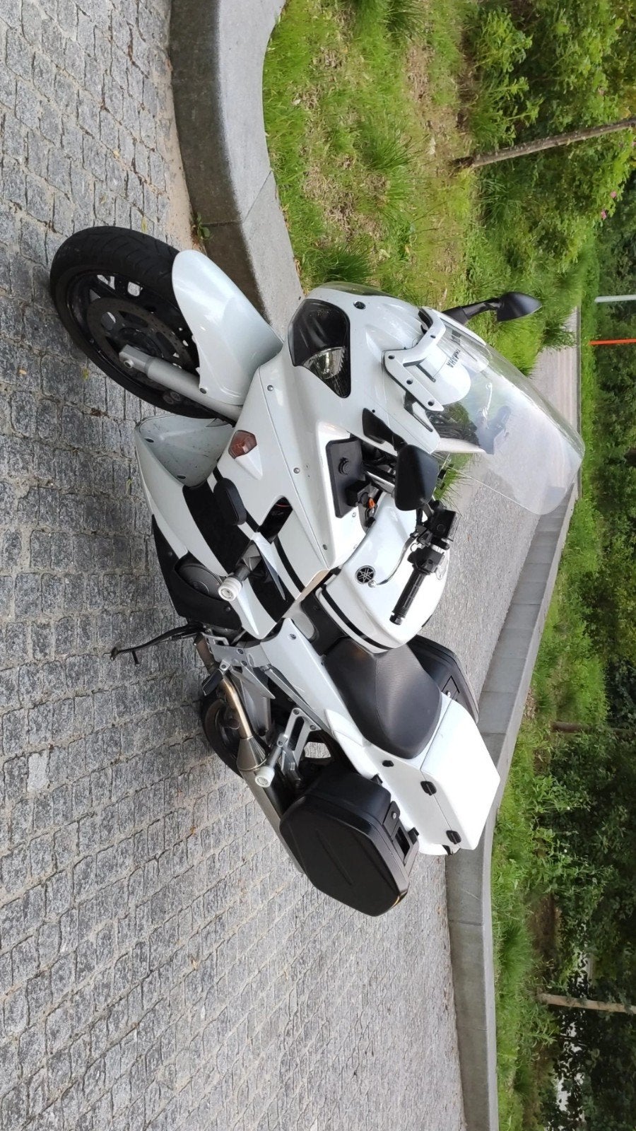 FJR1300 2005 ex politie, Motoren, 4 cilinders, Motorrijbewijs A, Particulier, Meer dan 35 kW