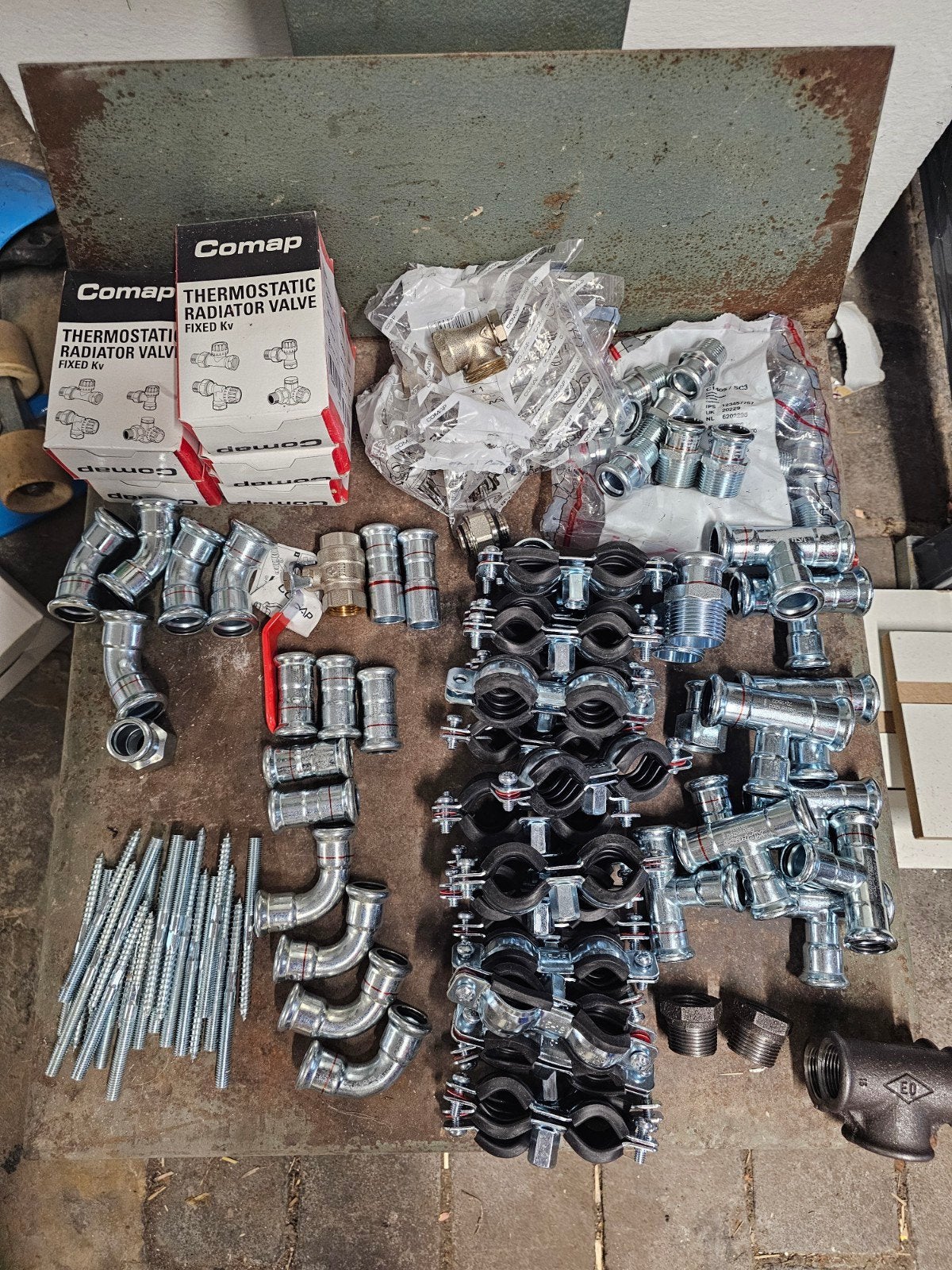 Lot vannes et raccords pour installation de chauffage, Bricolage & Construction, Enlèvement