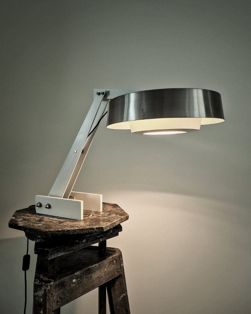 Wim Rietveld bureaulamp voor Gispen, Huis en Inrichting, Lampen | Tafellampen, Gebruikt, Kunststof, Metaal, E27 (groot), Wit, Bureaulamp