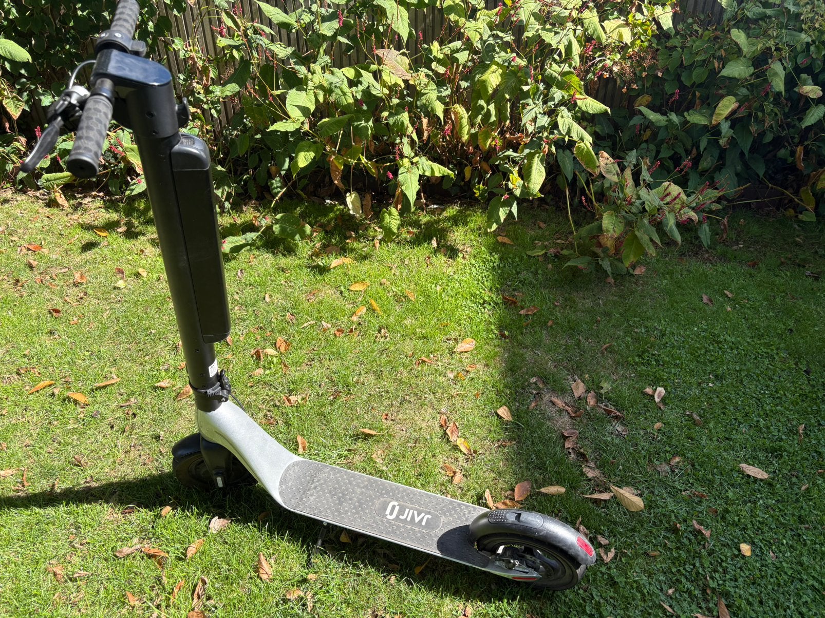 Trottinette électrique Jivr, Enlèvement, Comme neuf