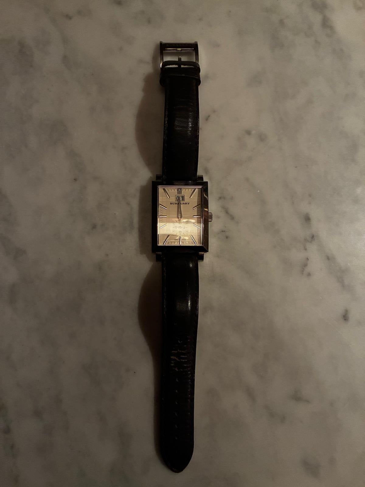 Montre burberry, Autres marques, Cuir, Acier, Enlèvement