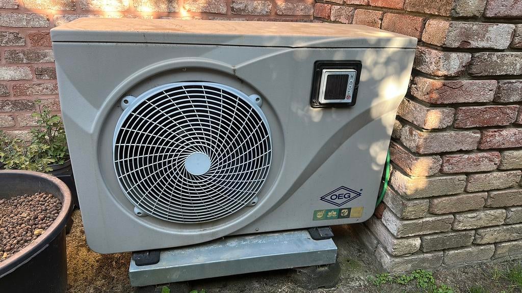 12,5 kw zwembadwarmtepomp, Ophalen, Zo goed als nieuw, Zwembadpomp