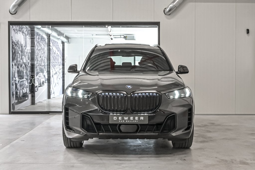 X5 50e–M Sport Pro–INDIVIDUAL Merino Tartufo–Sky Lounge–22”–, Autos, Argent ou Gris, Achat, Entreprise, Garantie prolongée