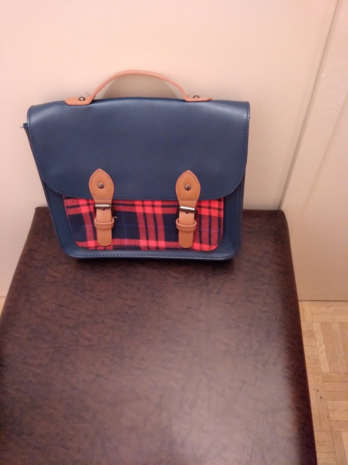 Sac à bandoulière bleu et rouge, Bijoux, Sacs & Beauté, Sacs | Cartables, Enlèvement, Neuf, Bleu, Sac à bandoulière