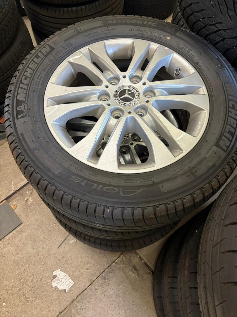 Nieuwe 17” Mercedes Sprinter W907 zomer velgen, Ophalen, Bestelwagen, Banden en Velgen, Nieuw