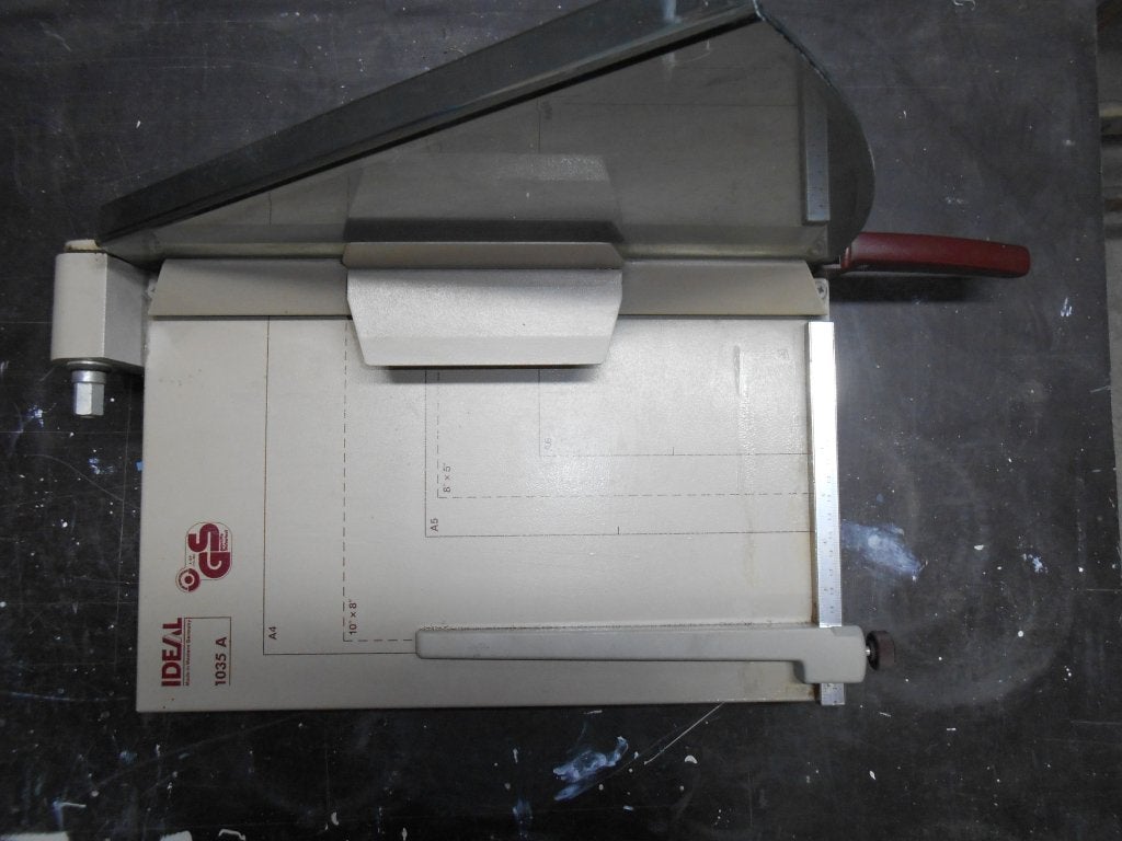 Coupe papier de bureau, Divers, Accessoires de bureau, Enlèvement, Utilisé