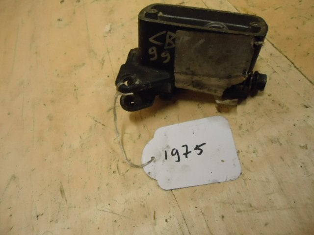 CBR600F 1999 - 2000, 2001 - 2006 Honda Rempomp D1-21197