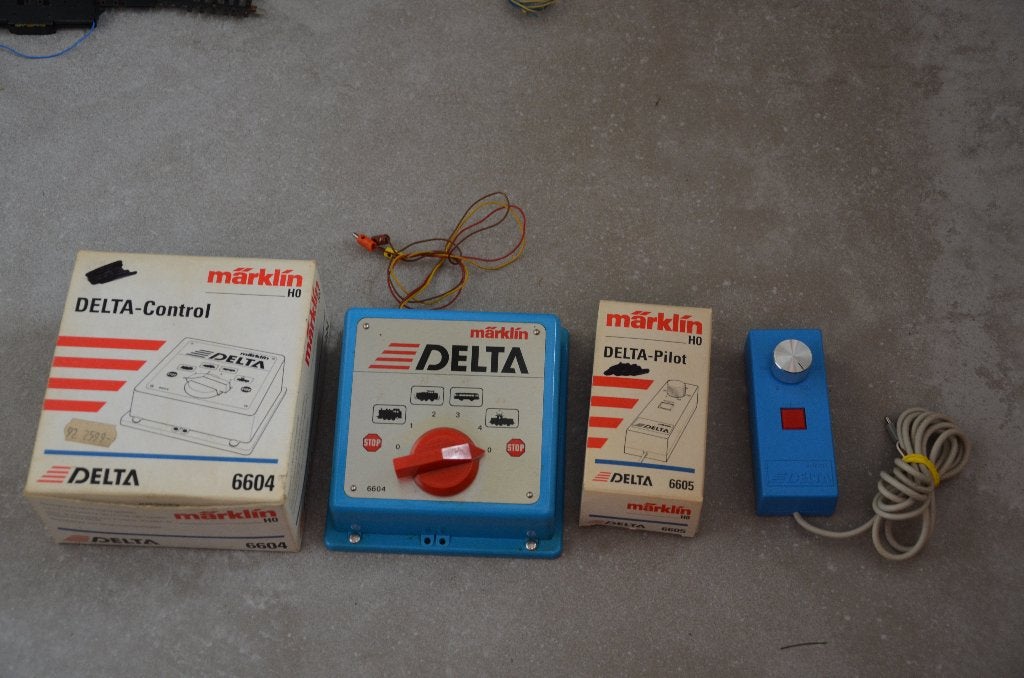 marklin 6604+6605-DELTA-Control+DELTA-Pilot, Enlèvement ou Envoi, Utilisé