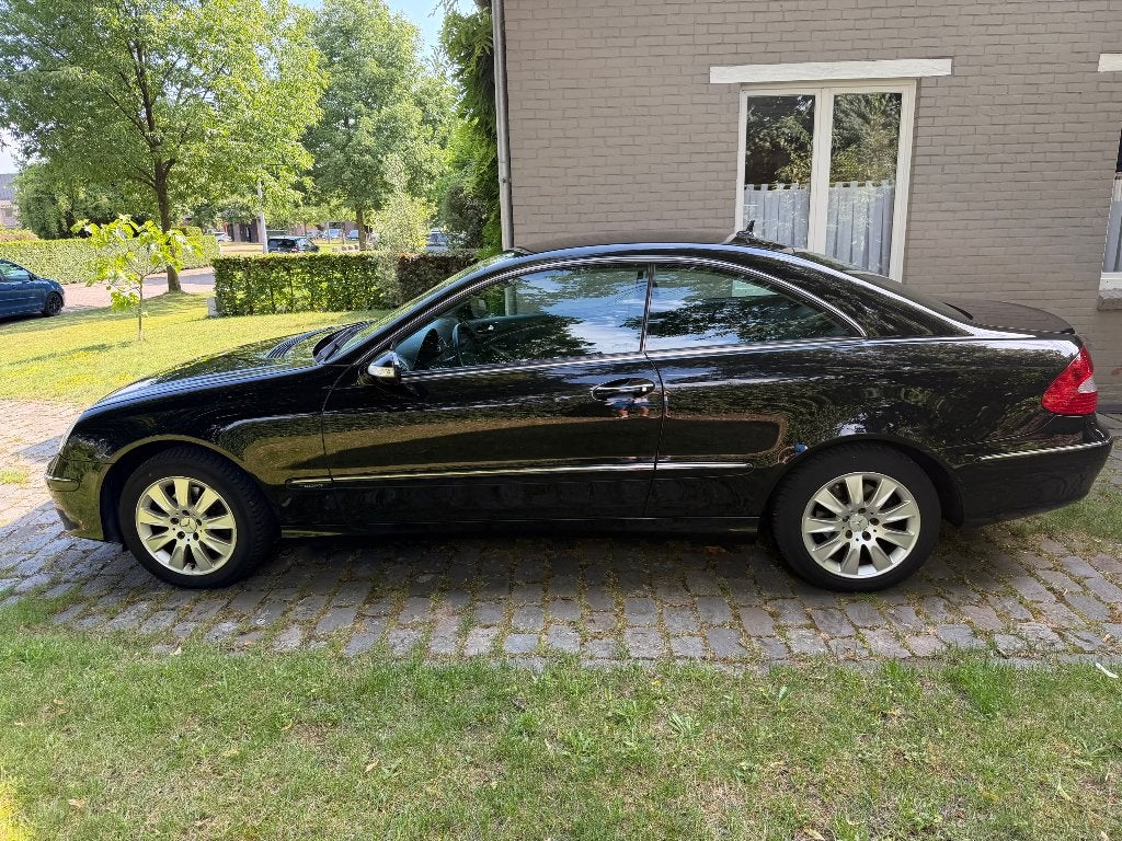 Mercedes CLK 220CDI 2006, Auto's, Automaat, 4 zetels, Achterwielaandrijving, Zwart