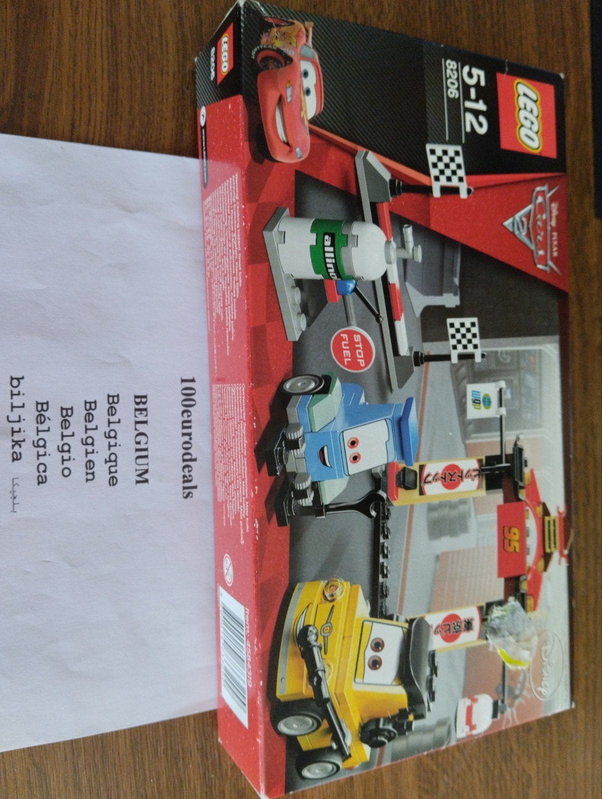 LEGO Cars 2 Tokyo Pitstop - 8206-new-sealed, Verzenden, Nieuw, Complete set, Lego