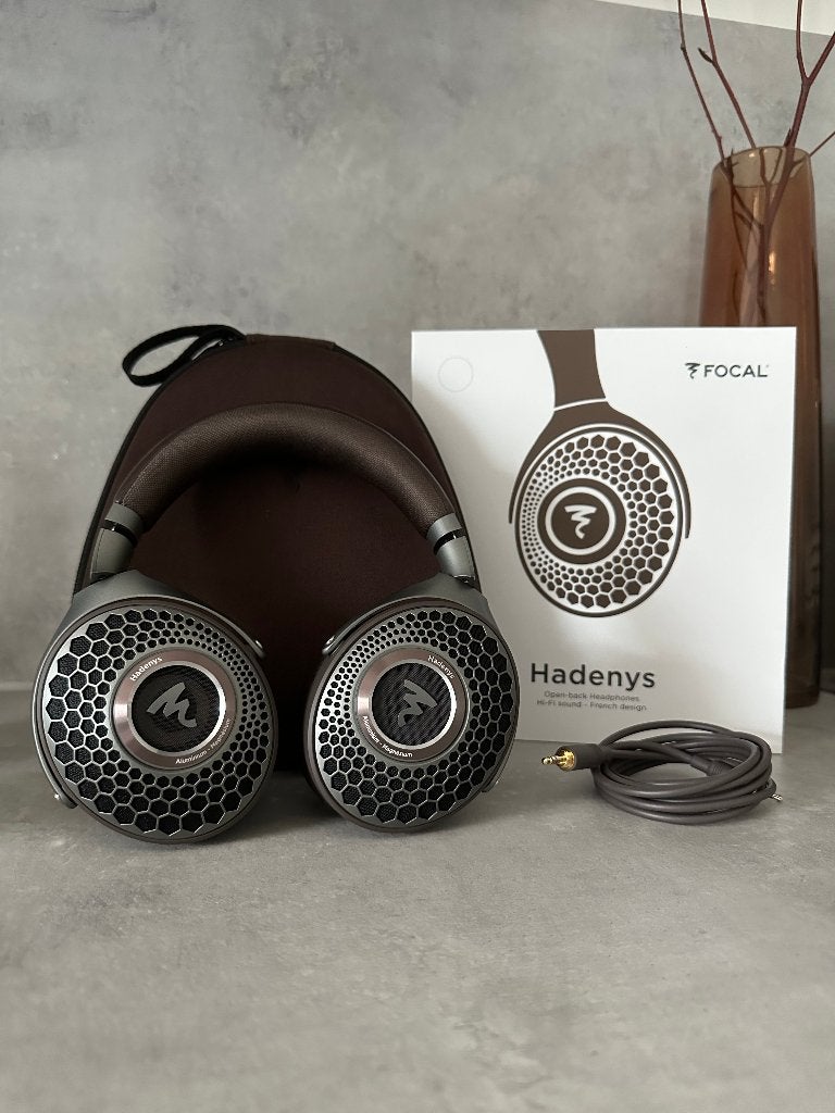 Focal Hadenys Headphones, Autres marques, Enlèvement ou Envoi, Comme neuf, Housse/étui de transport