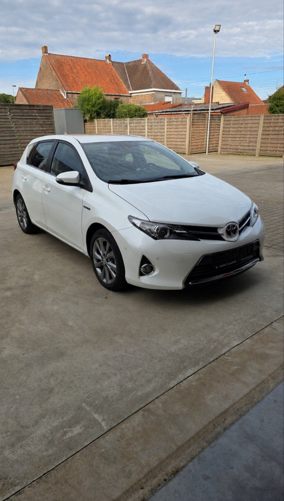 HYBRIDE TOYOTA AURUS, Autos, Toyota, Entreprise, Achat, Auris, ABS, Caméra de recul, Airbags, Air conditionné, Bluetooth, Verrouillage central