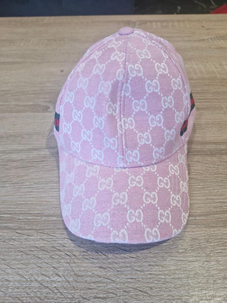 Casquette 30 euros, Kleding | Dames, Hoeden en Petten, Pet