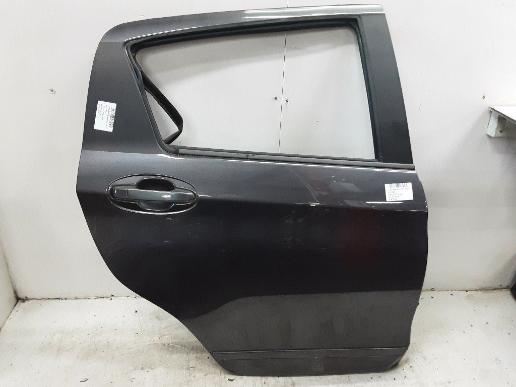 PORTIER RECHTS ACHTER Toyota Yaris III (P13), Gebruikt, Deur, Mevr. I. Hauben, Achter