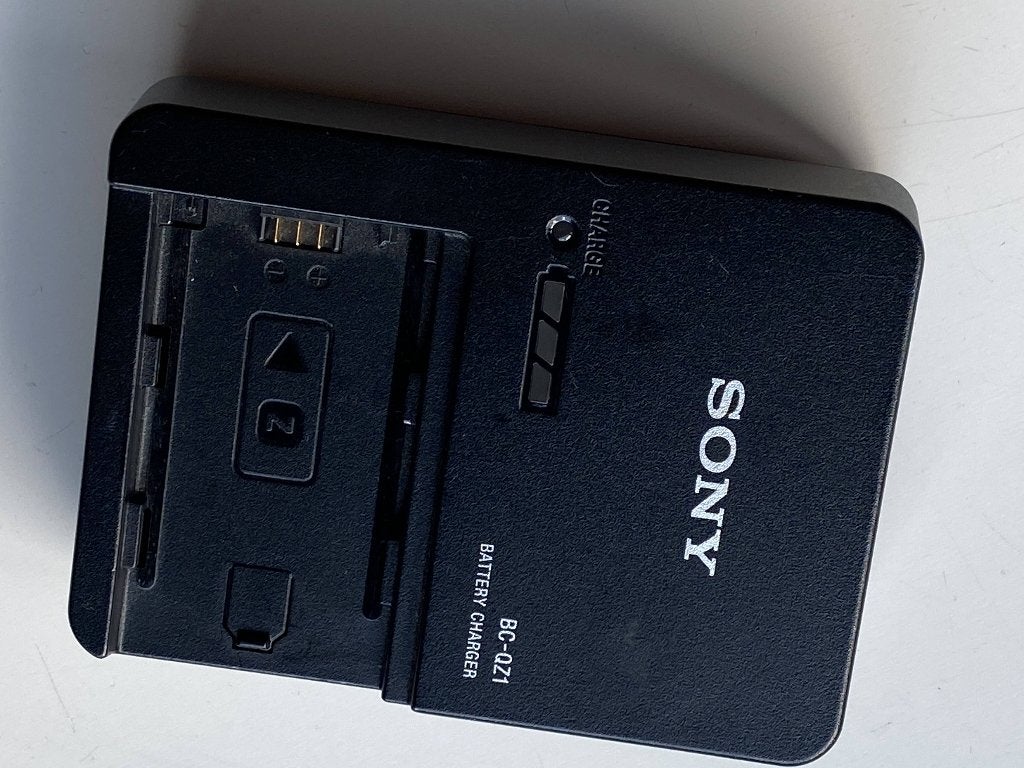 Sony battery charger, Sony, Gebruikt, Acculader, Sony