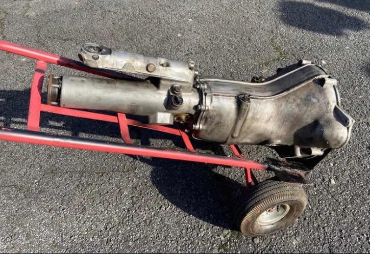 Boîte de vitesses pour MGB, 4 synchro, très bon état, Ophalen