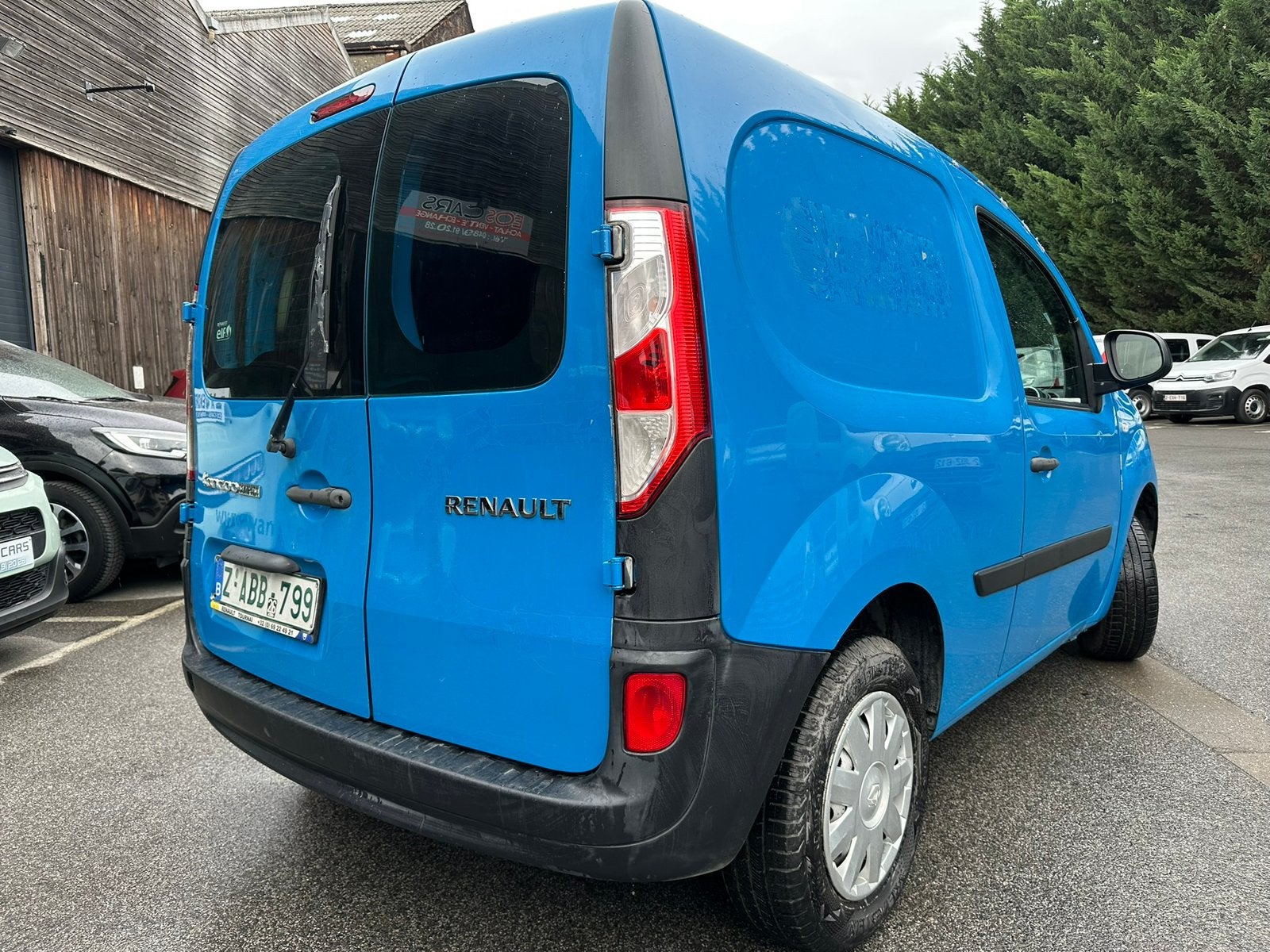 KANGOO COMPACT PETIT CLIM EURO5 VITRE ELEC, Auto's, Euro 5, 4 cilinders, Blauw, Bedrijf