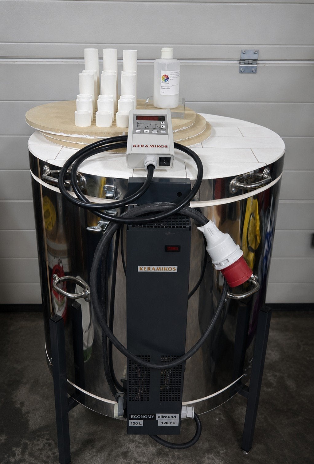 keramiekoven 120 liter 1260 graden 400volt, Ophalen
