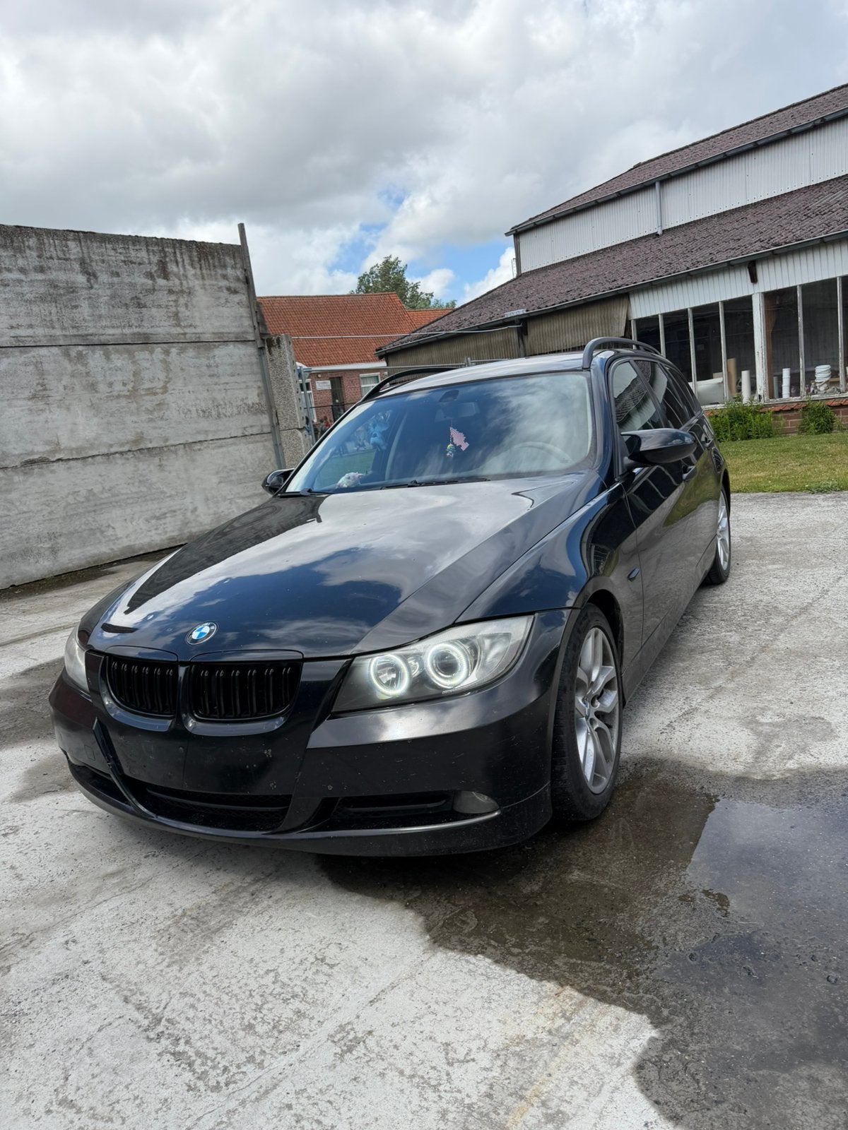 Bmw e91 318d, Autos, BMW, Euro 5, Achat, Boîte manuelle, Noir