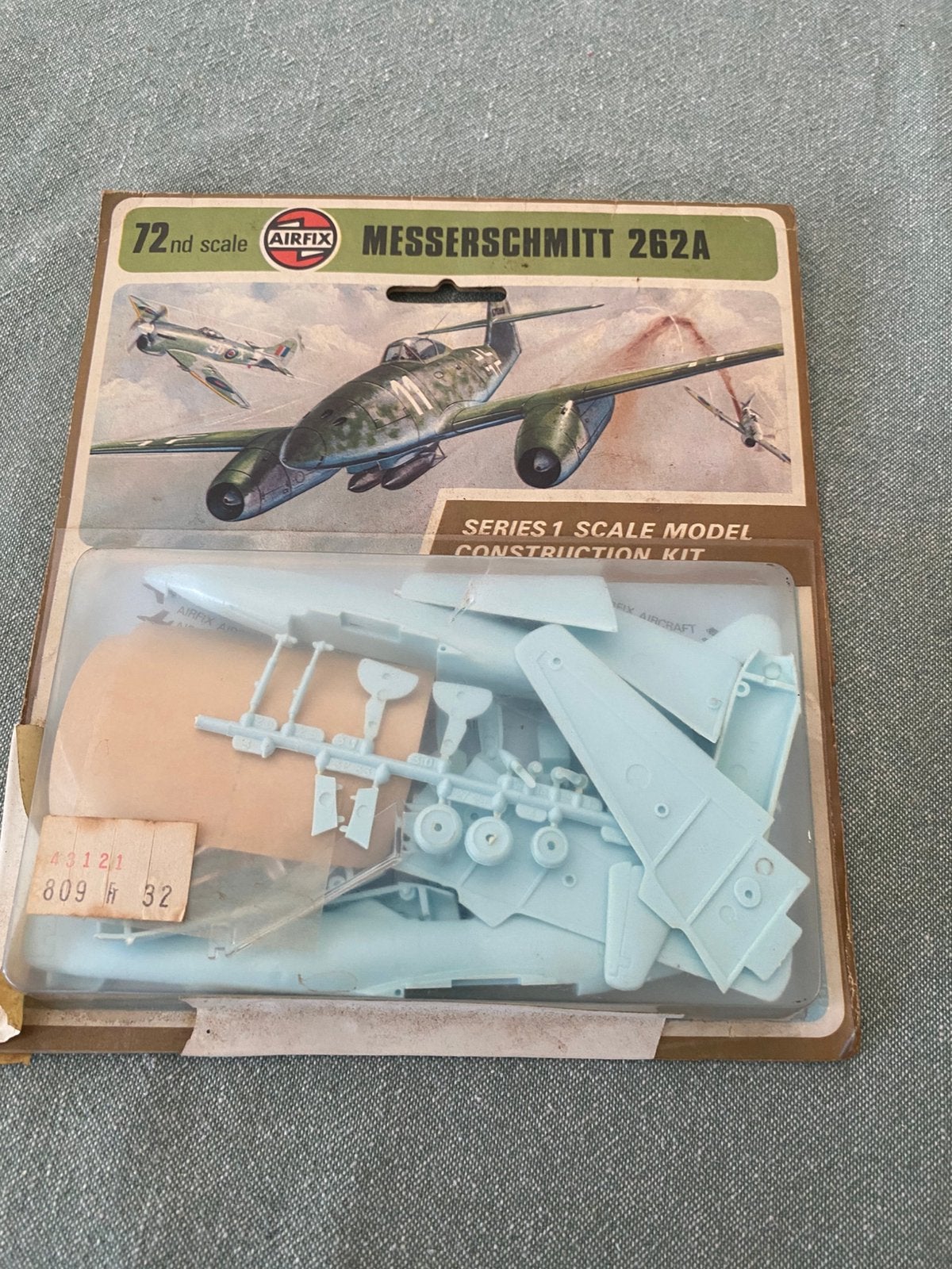 Messerschmitt 262A modelbouw, Enlèvement ou Envoi, Comme neuf, 1:72 à 1:144, Avion