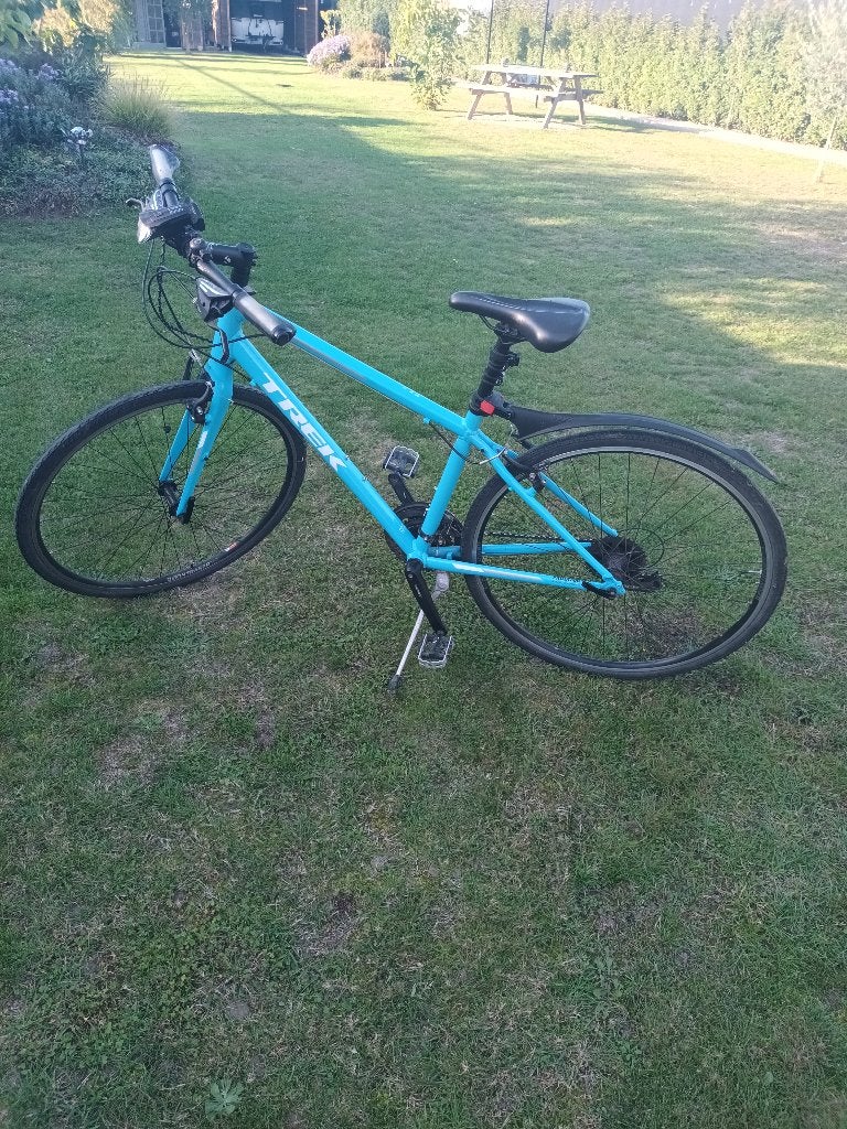 Sportieve fiets trek, Fietsen en Brommers, Velgrem, 47 tot 50 cm, Meer dan 20 versnellingen, Ophalen