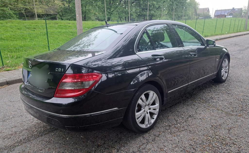 Mercedes C 200 CDI, Auto's, Mercedes-Benz, Zwart, 4 cilinders, Leder en Stof, Zwart