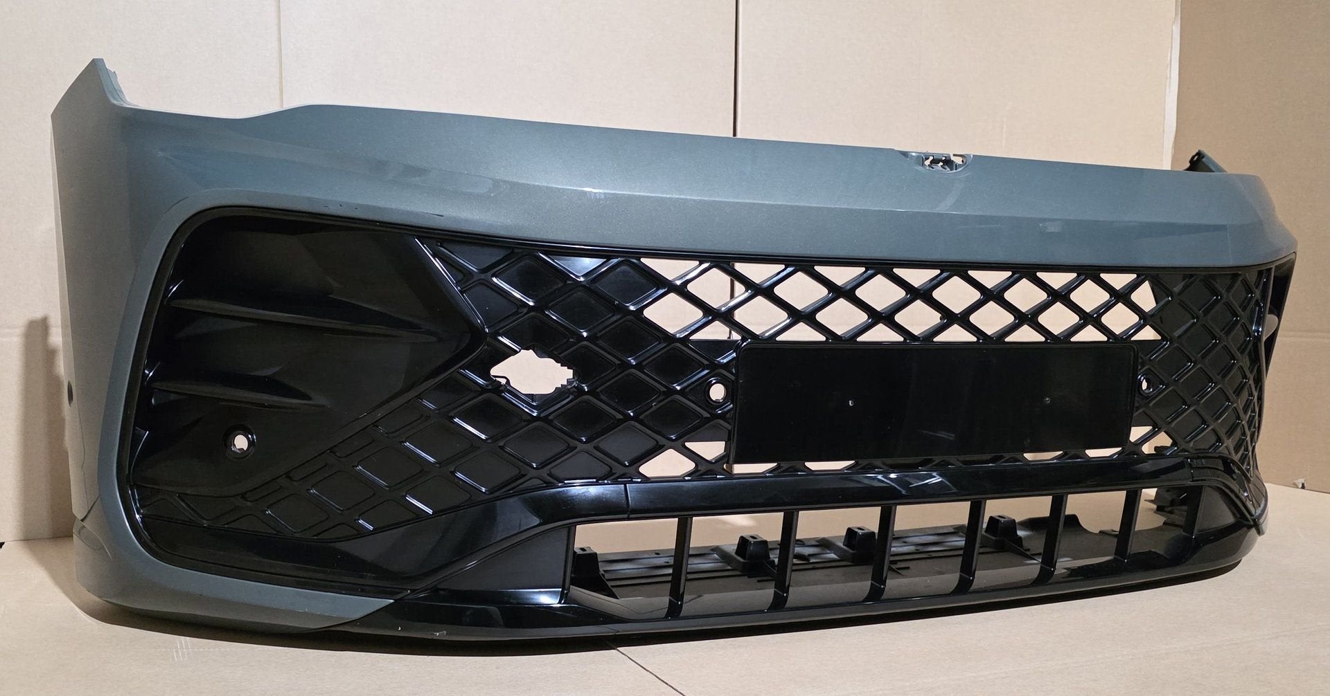 Voorbumper VW Tiguan CT1 571 L A6H R-LINE Bumper 571807217B, -, Origine de la pièce connue, Utilisé, -