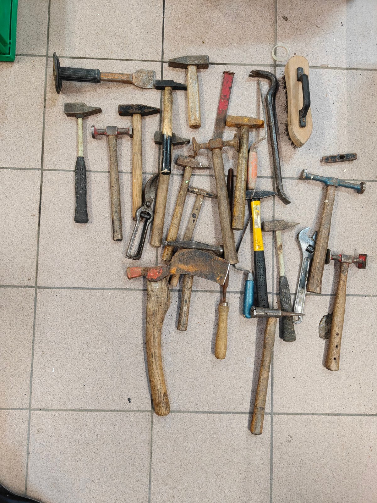 Lot d'outils divers