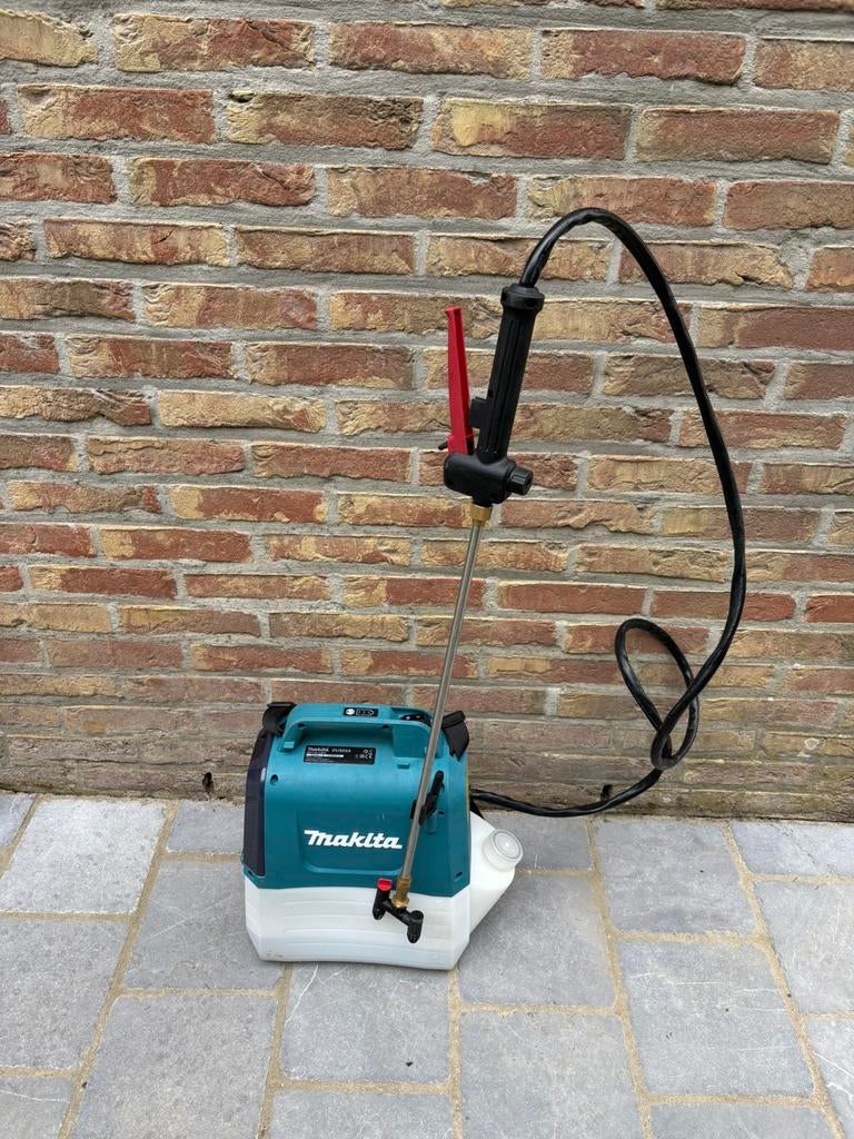 Makita DUS054Z 18V accu sproeier 5L, Ophalen, Zo goed als nieuw