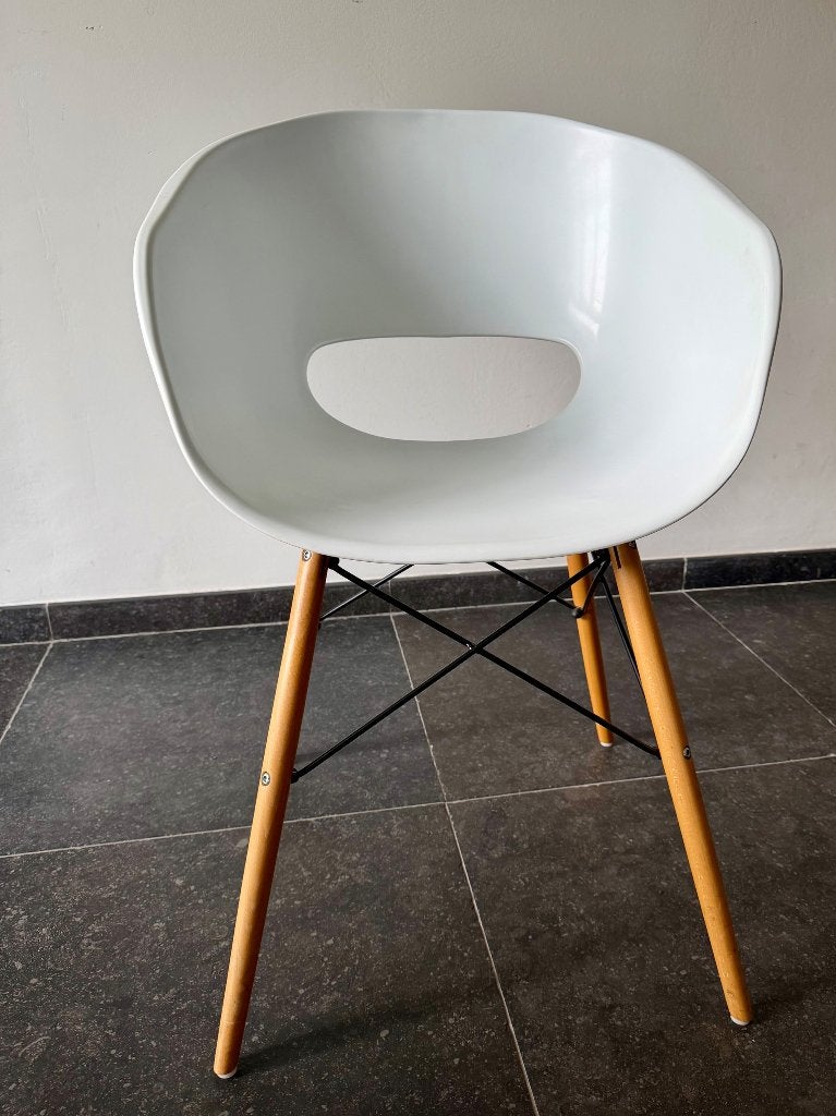5 eetkamer stoelen en 1 bureaustoel in zeer goede staat, Ophalen, Gebruikt, Overige kleuren, Modern