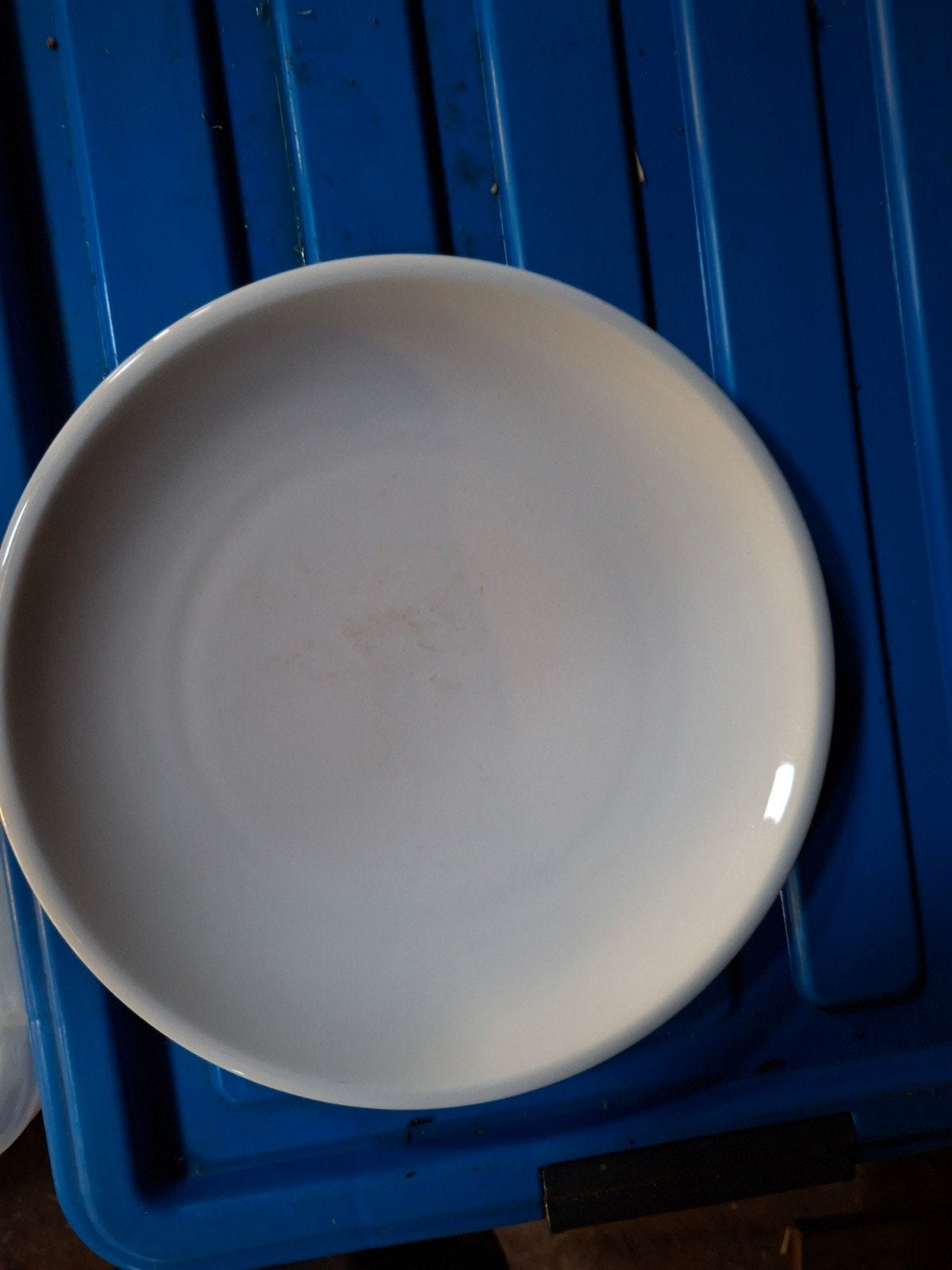 Assiettes plates, Maison & Meubles, Enlèvement