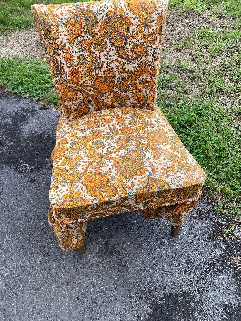 Ancien fauteuil crapaud ( ?) restauré, Antiquités & Art, Enlèvement