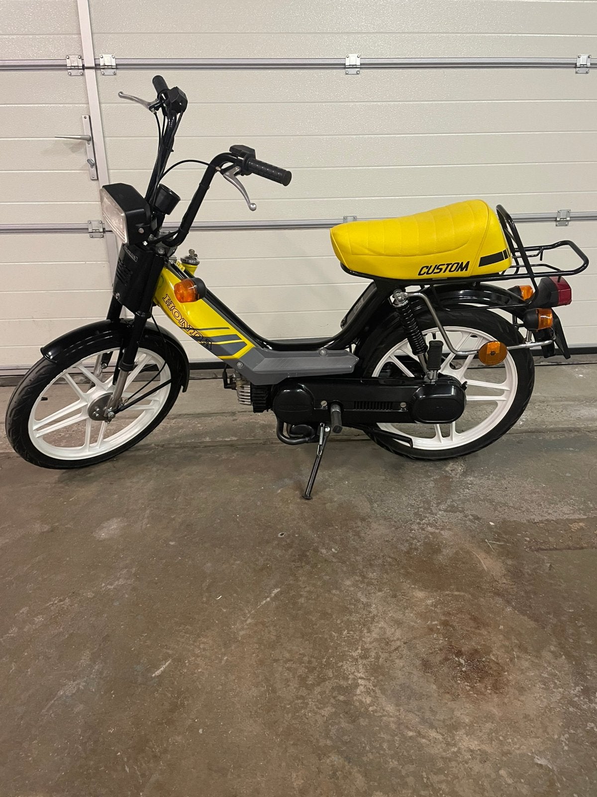 Honda Camino custom, Fietsen en Brommers, Brommers | Tomos, Ophalen, Zo goed als nieuw