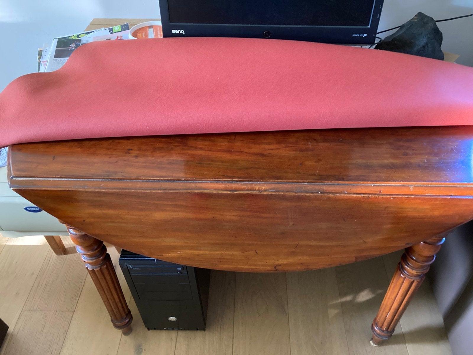 Antieke mahonie tafel, Ophalen, Gebruikt, Rond