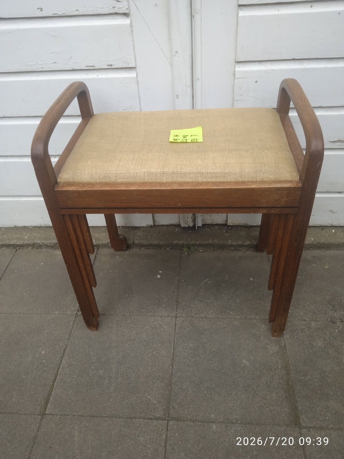Eikenhouten piano- of kaptafel kruk., Ophalen