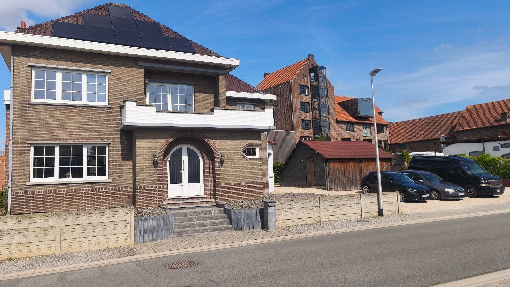 Energiezuinige woning te koop EPC C te Bilzen-Hoeselt, Immo, 241 kWh/m²/jaar, 388 m², 500 tot 1000 m², 5 kamers