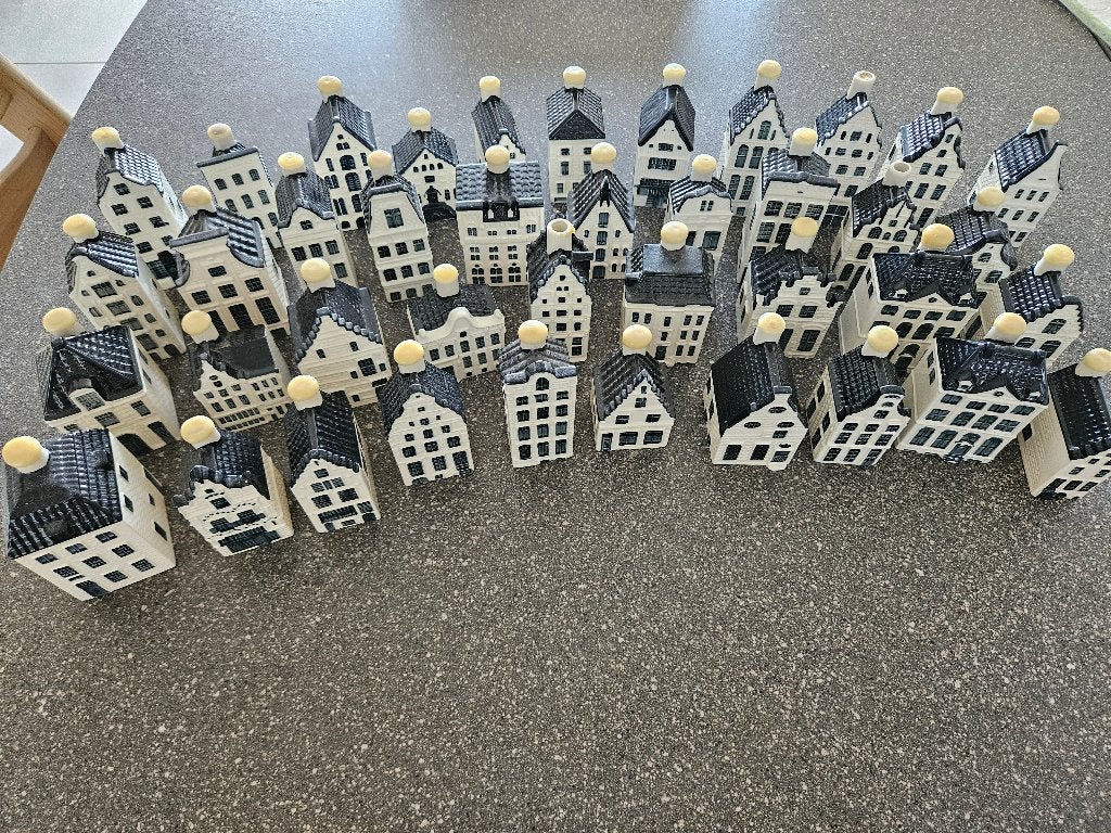 Prachtige verzameling KLM Huisjes (37 stuks) – Afhalen, Verzamelen, Luchtvaart en Vliegtuigspotten, Ophalen, Zo goed als nieuw