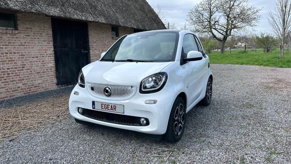 Elektrische Smart Fortwo EQ, Auto's, Smart, Automaat, Achterwielaandrijving, Wit, Elektrisch