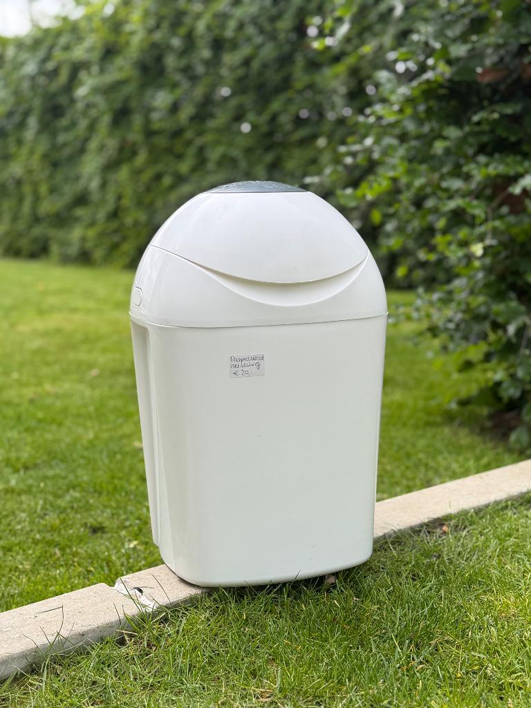 Tommee Tippee Sangenic luieremmer met navulling, Kinderen en Baby's, Ophalen, Zo goed als nieuw, Luieremmer, Sangenic