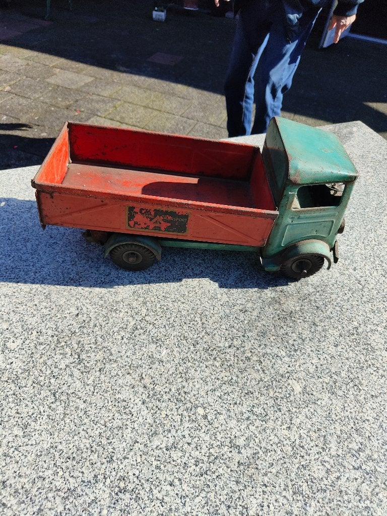 Tri-ang varachtwagen, Enlèvement