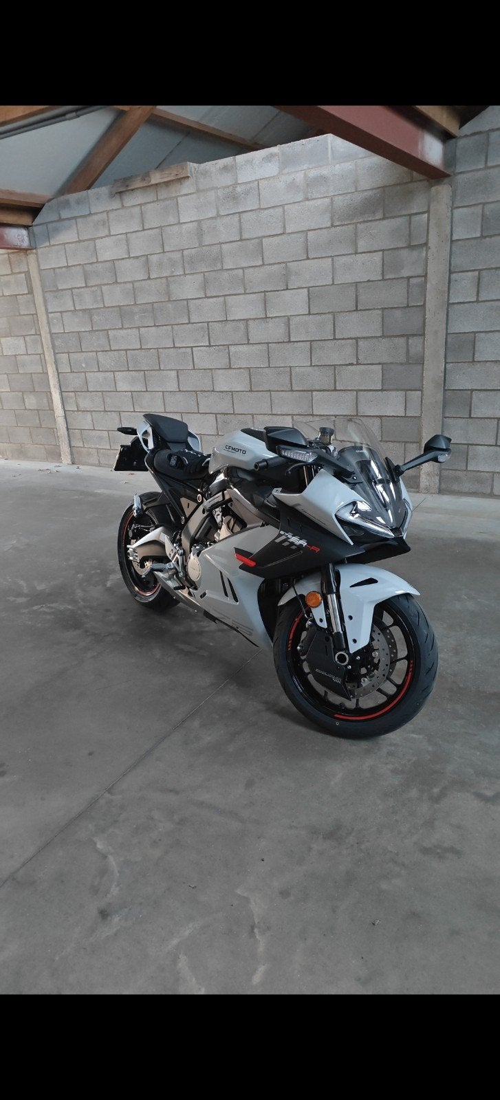 Cf moto 675 sr-r, Particulier