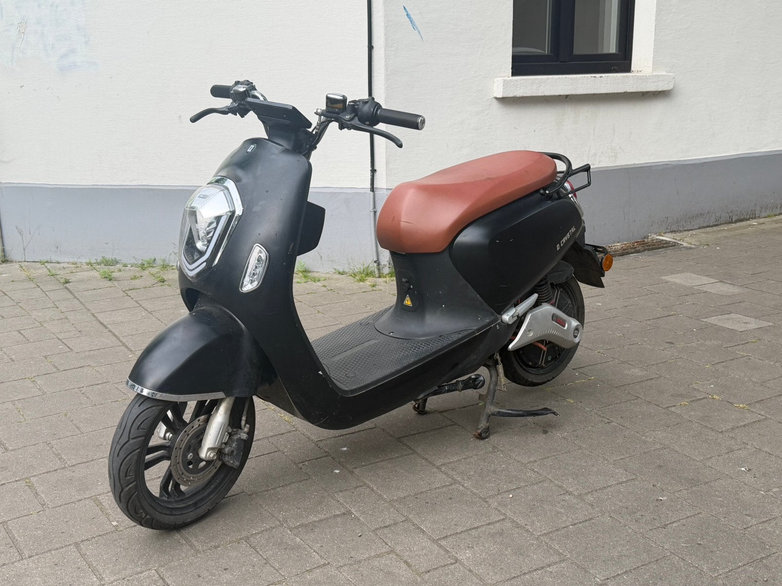 Elektrische scooter B-klas van bouwjaar 2021 met 1000 km