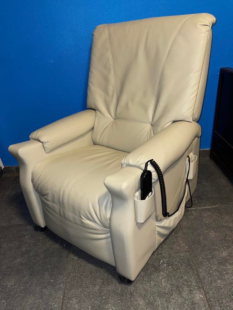 Revilax elektrische Relaxzetel – Zo goed als nieuw - sofa, Ophalen, Zo goed als nieuw